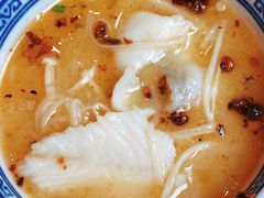 -禄鼎记·排队俩小时都要吃的酸菜鱼(石牌桥店)