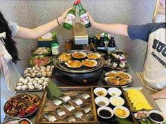 -围炉肉舍•炭烤活鳗•丹东海鲜烤肉(步行街店)