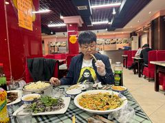 -六顺园清真回族饭店(工程街店)
