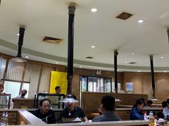 大堂-冯老二羊肉串