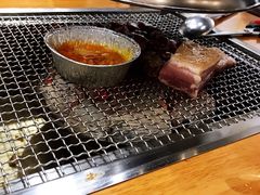 -肉甲韩国木炭烤肉(新壹街1店)