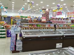 -华联超市(隆昌路店)