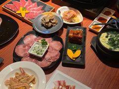 -山之屋炭火烧肉·生啤畅饮(大朗万科中央公园店)
