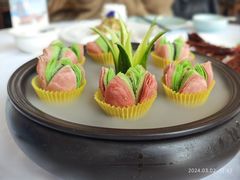 招牌荷花酥-1921餐厅.精选.浙味(一线西湖湖景店)