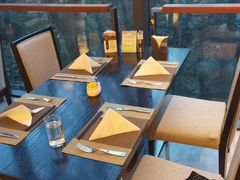 -拾溪餐厅·包厢(杭州千禧度假酒店)