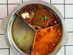 -两个庆火锅公司(昌平府学路店)