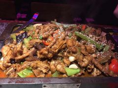 -蛙舍·炭烧牛蛙(东百中心店)