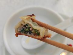 -品海楼·大连海胆锅贴馆(东港店)