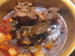 -破瓦寒窑·地摊烤羊排