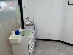 -武汉仁爱口腔(光谷店)
