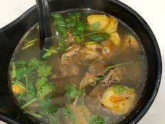 牛肉油豆腐粉丝汤-小杨生煎(龙之梦购物中心店)