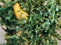 芒果羽衣甘蓝坚果色拉-Wagas沃歌斯(大学路店)