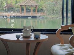 -上海怡沁园度假酒店