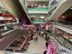 -花鸟鱼虫鲜花绿植市场(玉泉路店)
