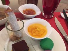 -广州富力丽思卡尔顿酒店