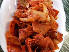 辣白菜干豆腐-鸭绿江民族饭店(总店)