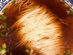 红汤面底-裕兴记•蟹黄面馆(人民广场店)