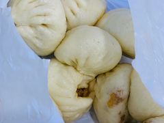 -凤起龙游老面包子(凯德晶品店)