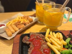 -菲滋意式餐厅(富阳东方茂店)