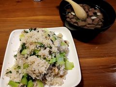 -舒蔡记生煎菜饭(云南中路店)