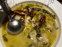 -爱碗亭·鲜炒湖南菜(壹城中心店)