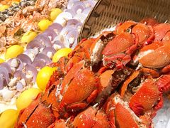 -大中华希尔顿酒店-念自助餐·嗨啤·小龙虾