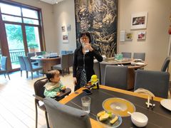 -黔蘑菇四季餐厅(观山湖店)