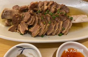 Sweet and Fragrant Braised Beef Ribs