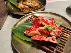 -草家酱蟹炭火烤肉店(珲春南路一店)