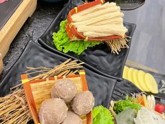 -湊湊火锅·茶憩(打浦桥日月光店)