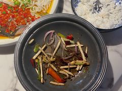 -荷塘秋月·本帮江浙菜(国权路店)