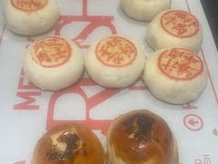 -HOT CRUSH趁热集合·现烤面包(环球港店)