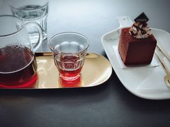 -UNI UNI(环亚凯瑟琳店)