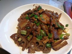 -老村长•湖北家常菜(南湖店)
