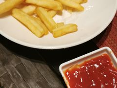 -WOLFGANG PUCK KITCHEN & BAR(迪士尼小镇店)