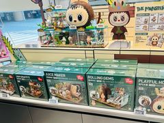 -泡泡玛特POPMART (北京超极合生汇店)