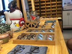 -肆兮眼镜·蔡司·徕卡战略合作店(大坪店)