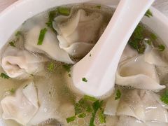 -周震馄饨