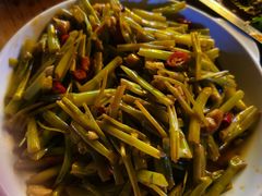 -老友记海鲜粥店