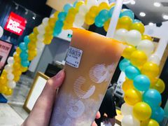 -CoCo都可(湖滨银泰店B区店)