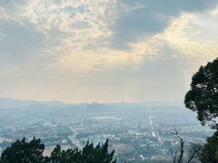 -灵岩山风景区