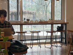 -Cafe Villa