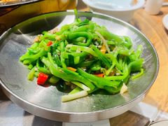 -聚鑫朋酸菜肥肠(九龙仓店)