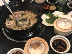 -东椰·海南椰子鸡火锅(朝阳门店)