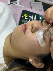 -丽心自助美甲美睫