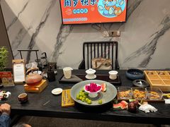 -忆江南·临江鱼馆