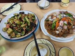 -乡府肉丁水饺(环山路店)