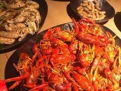 -沪小胖小龙虾(淮海中路旗舰店)