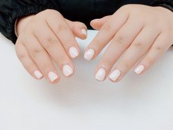 -UU·NAIL美甲美睫專門店