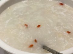 -沪华海鲜大酒楼(南汇店)